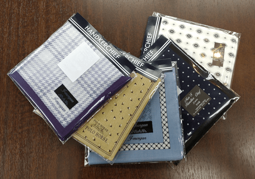 ご来店プレゼントの国産プリントハンカチの写真