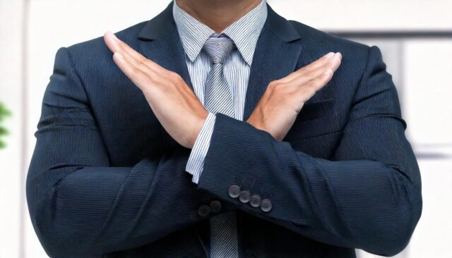 NGカラー＆柄｜結婚式で避けたいスーツ選び